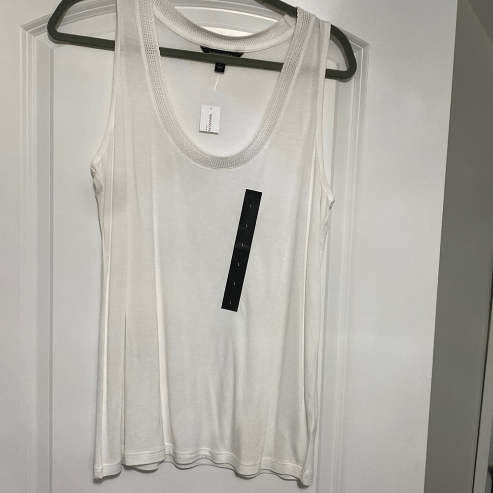 Banana Republic white tank with crochet trim - brand new with tags size L